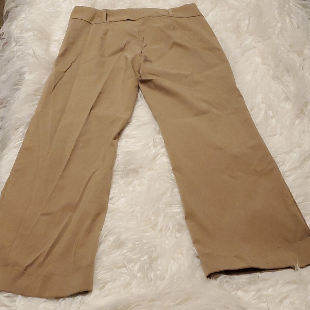 Tan cuffed capris